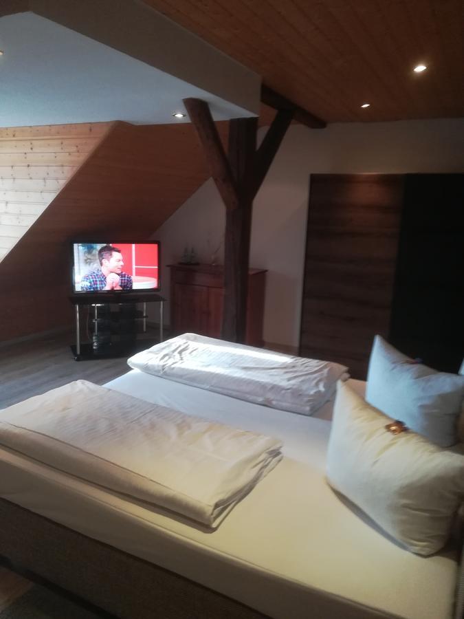 Hotel Altes Badehaus Bad Durrenberg Bagian luar foto